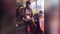 国产扒衣视频在线,网络诱惑背后的真相与反思